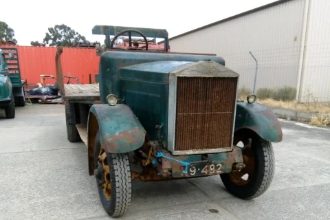 1934 Albion Truck - 'before'