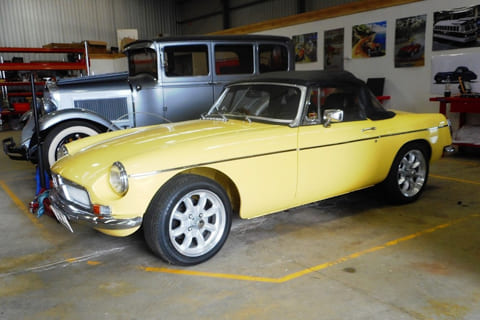 1969 MGB Mk II Tourer