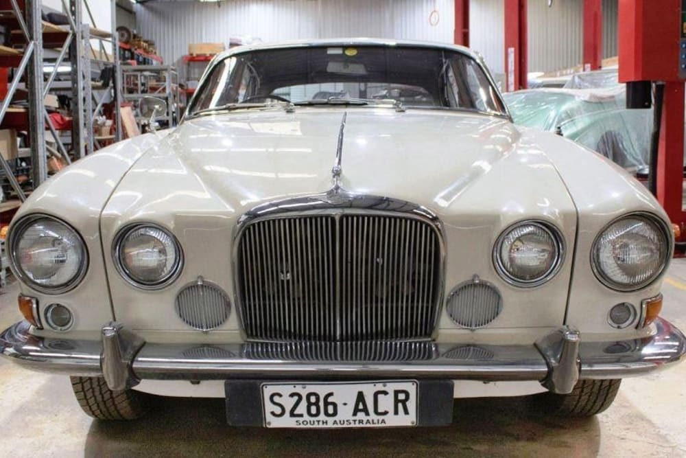 1967 Jaguar 420G