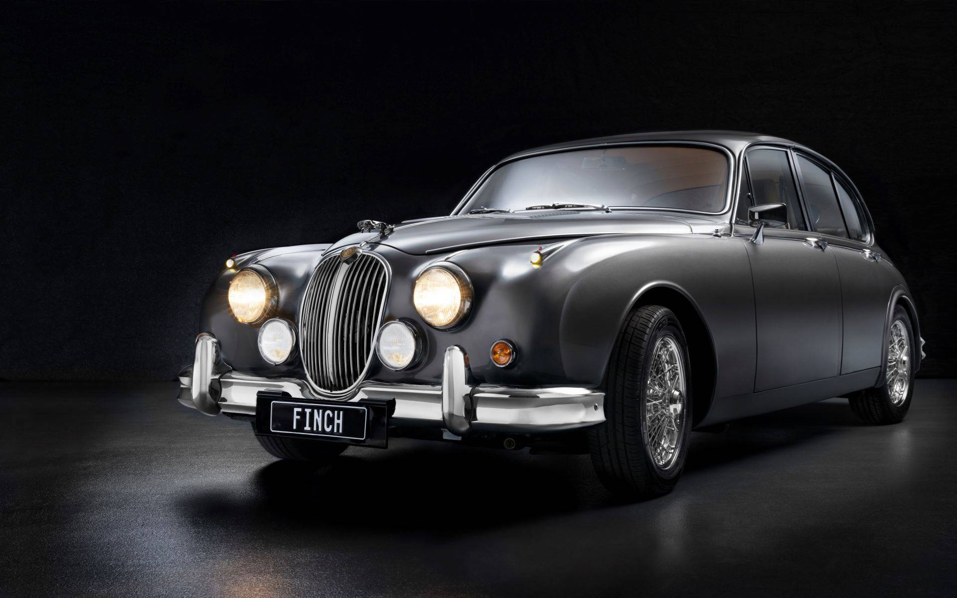 Jaguar Mk2 by Finch Restorations