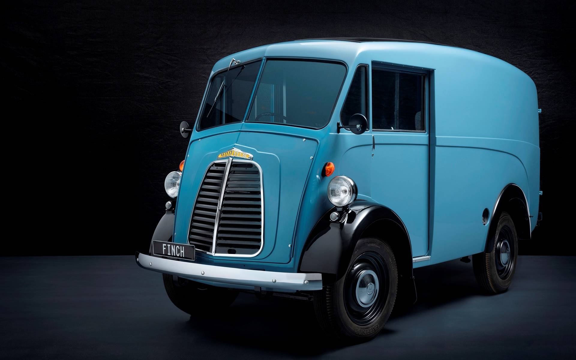 1960 Morris J-Van by Finch Restorations